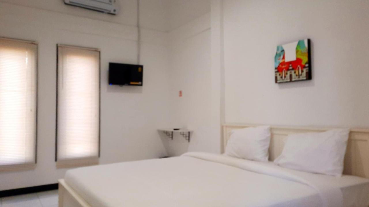 Cozy Stay Kupang Kupang  Exterior photo