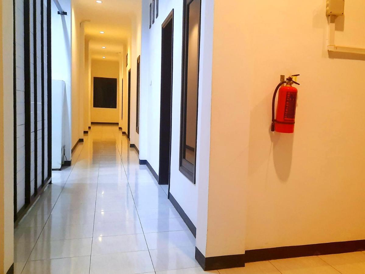 Cozy Stay Kupang Kupang  Exterior photo