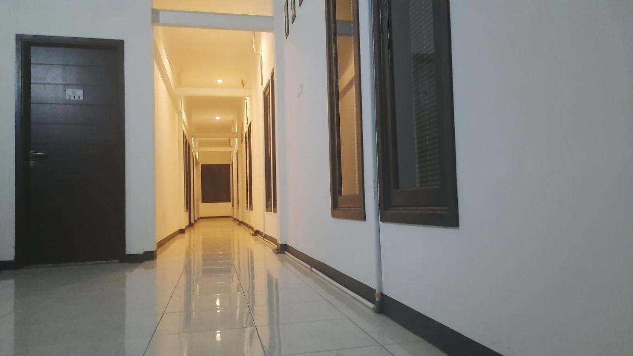 Cozy Stay Kupang Kupang  Exterior photo