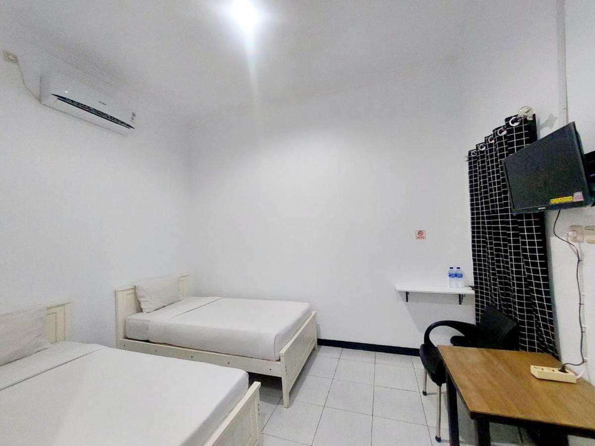 Cozy Stay Kupang Kupang  Exterior photo